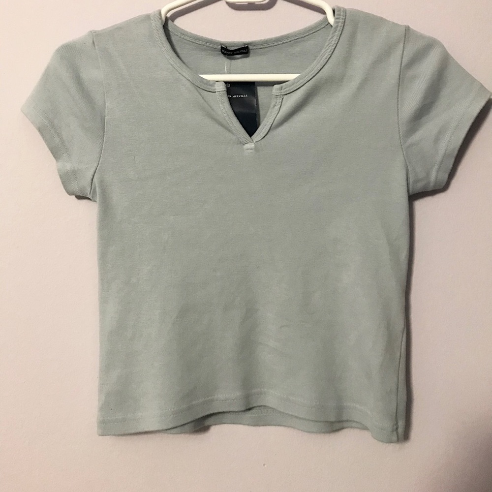 Brand new Brandy Melville Ashlyn Top :)